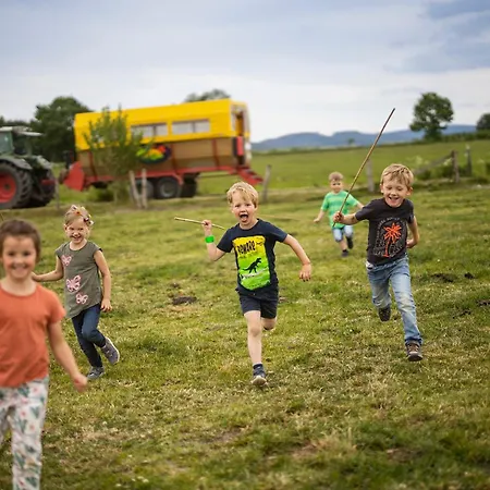 Feriehus Hof Koehne - Haus Im Glueck Links