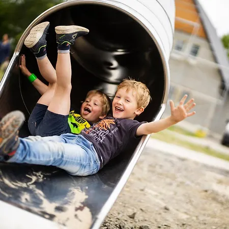 Hof Koehne - Haus Im Glueck Links *