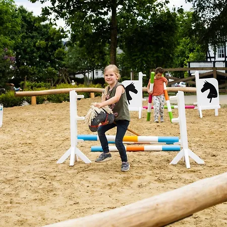 Hof Koehne - Haus Im Glueck Links Schmallenberg