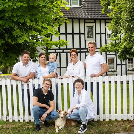 Hof Koehne - Haus Im Glueck Links Feriehus