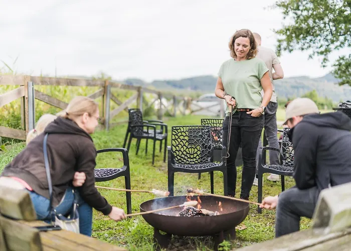 Hof Koehne - Haus Im Glueck Links